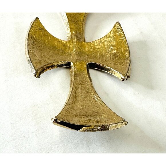 Vintage Maltese Templar Cross Pendant Gold-tone Metal Textured 3x1 3/4” - Picture 8 of 10